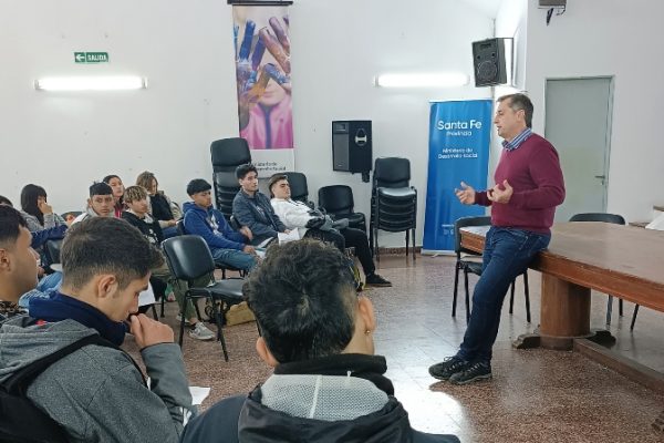 La provincia realizó una jornada de intercambio con jóvenes de Scholas Ciudadanía